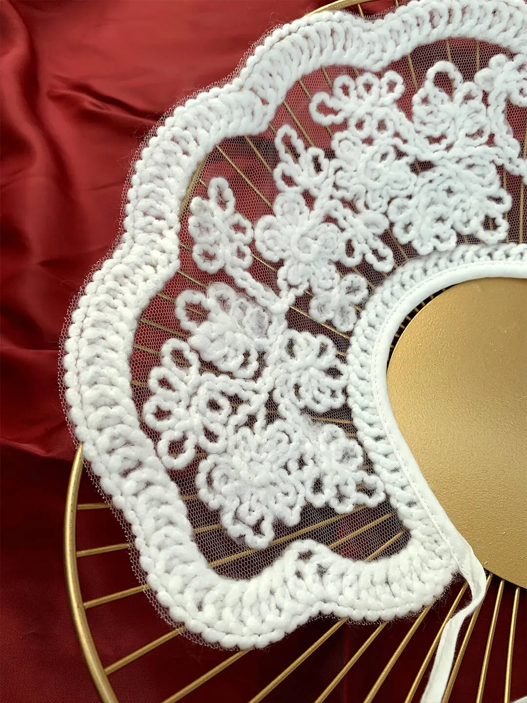 Carol White Detachable Collar sold by Simple Retro