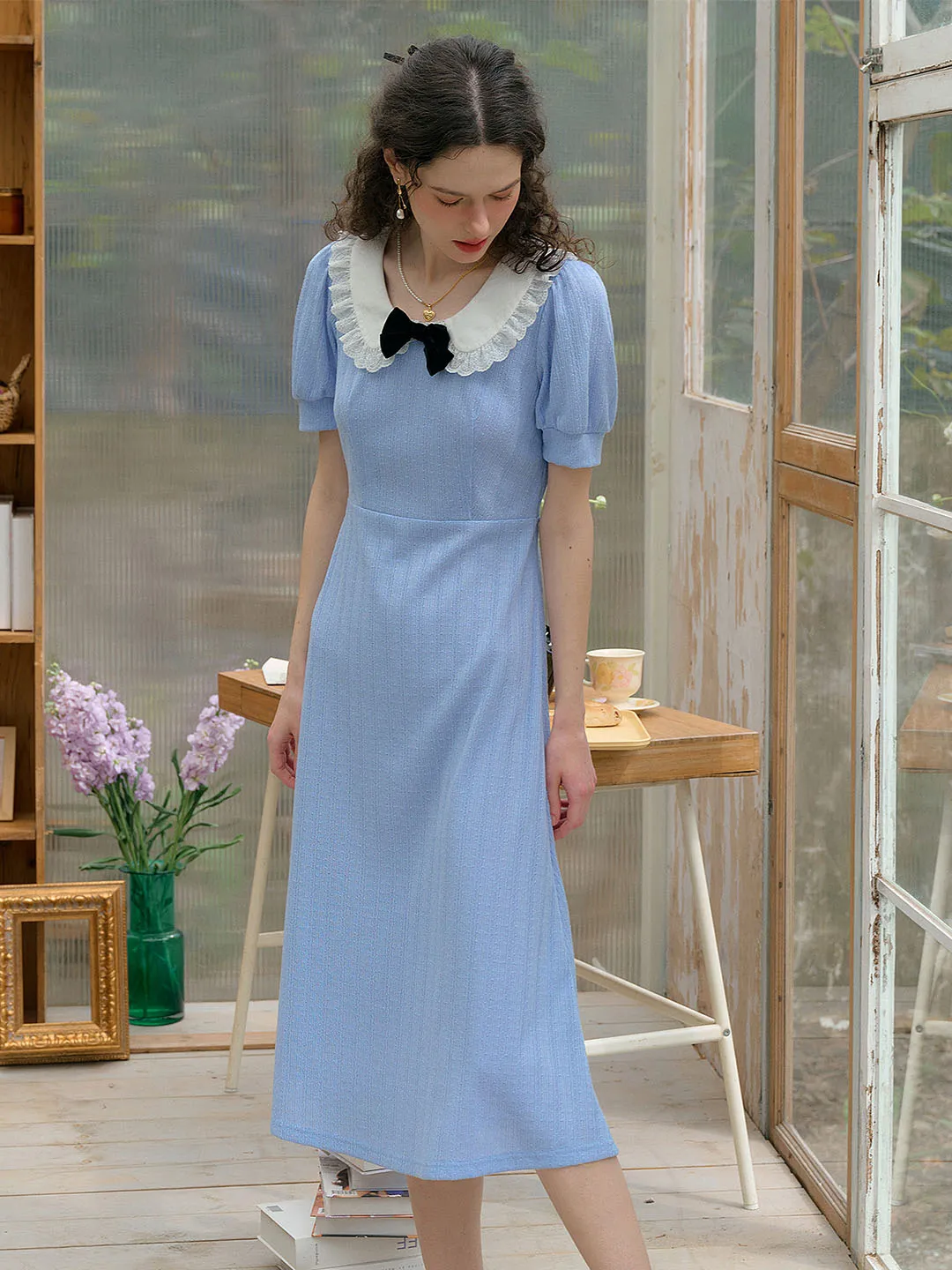 Bonnie Contrast Bow Lace Doll Neck Dress sold by Simple Retro product image thumbnail 3