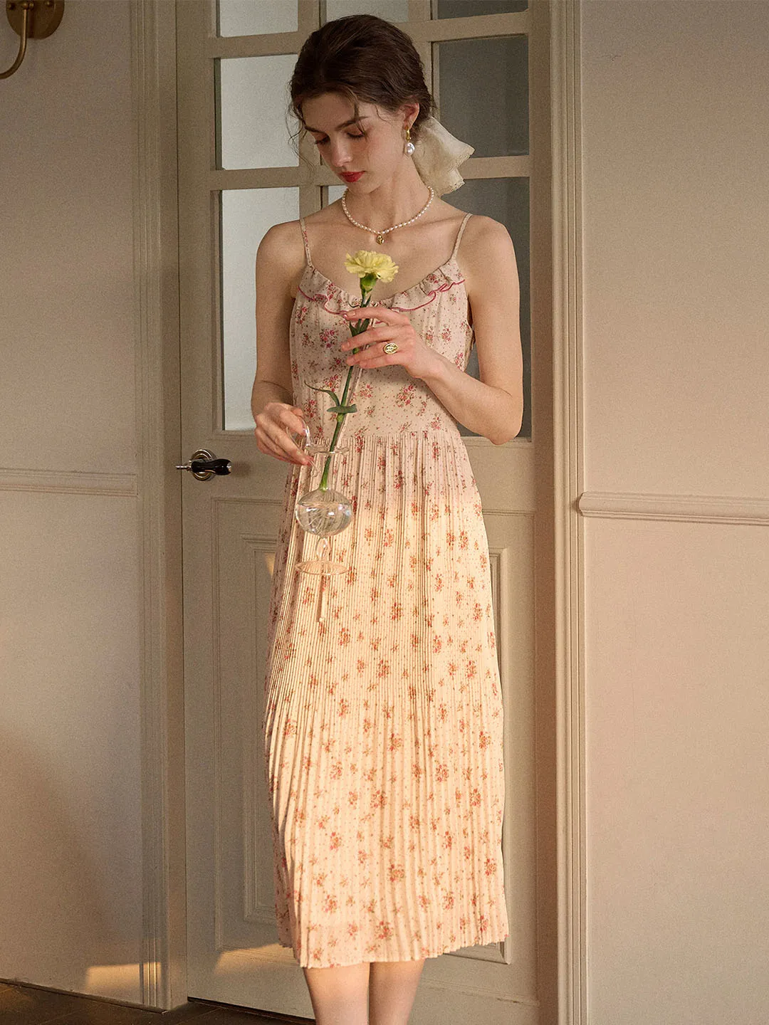 Malia Lace Patchwork Floral Polka Dot Suspender Dress sold by Simple Retro product image thumbnail 3