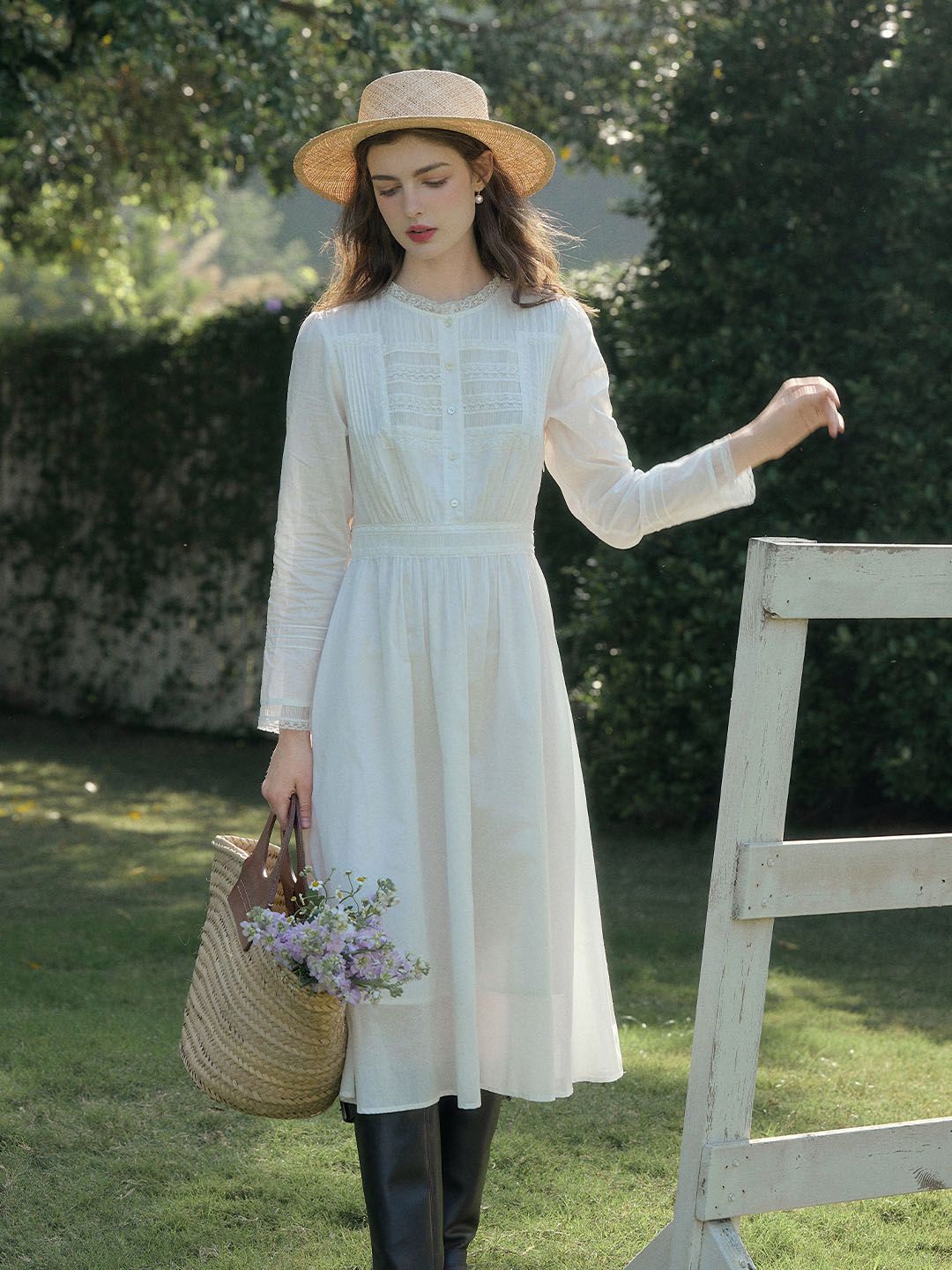 Rachel Romantic Lace Patchwork Cotton Dress sold by Simple Retro product image thumbnail 2