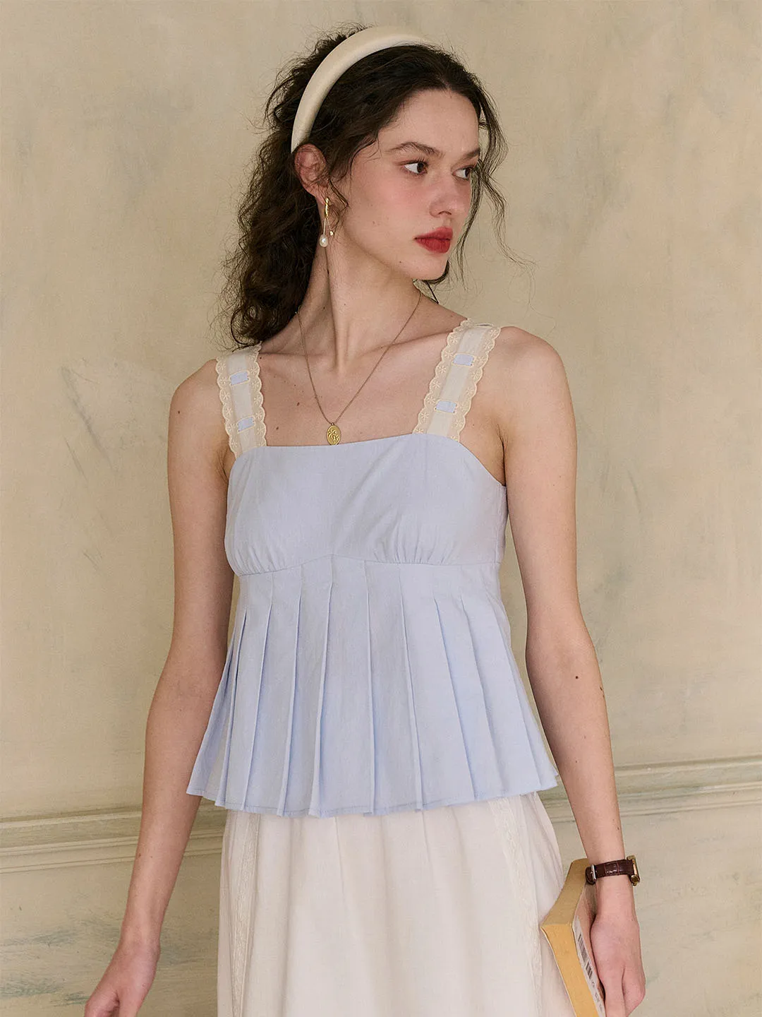 【Final Sale】Kora Square Neck Lace Contrast Pleated Cotton Camisole Top sold by Simple Retro product image thumbnail 2