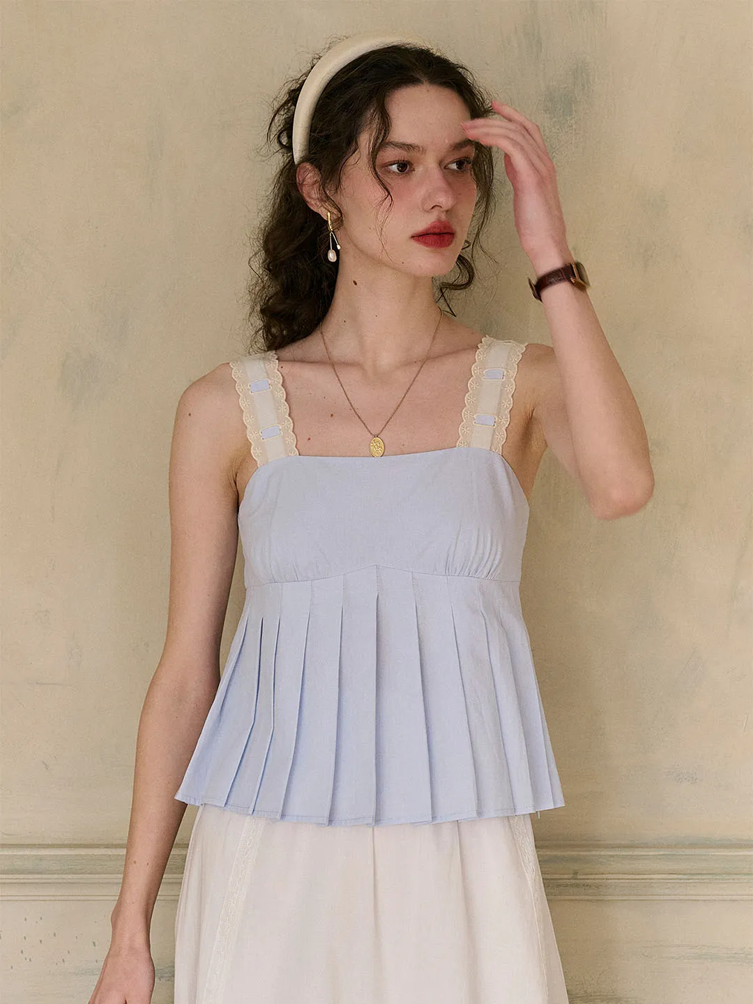 【Final Sale】Kora Square Neck Lace Contrast Pleated Cotton Camisole Top sold by Simple Retro product image thumbnail 4