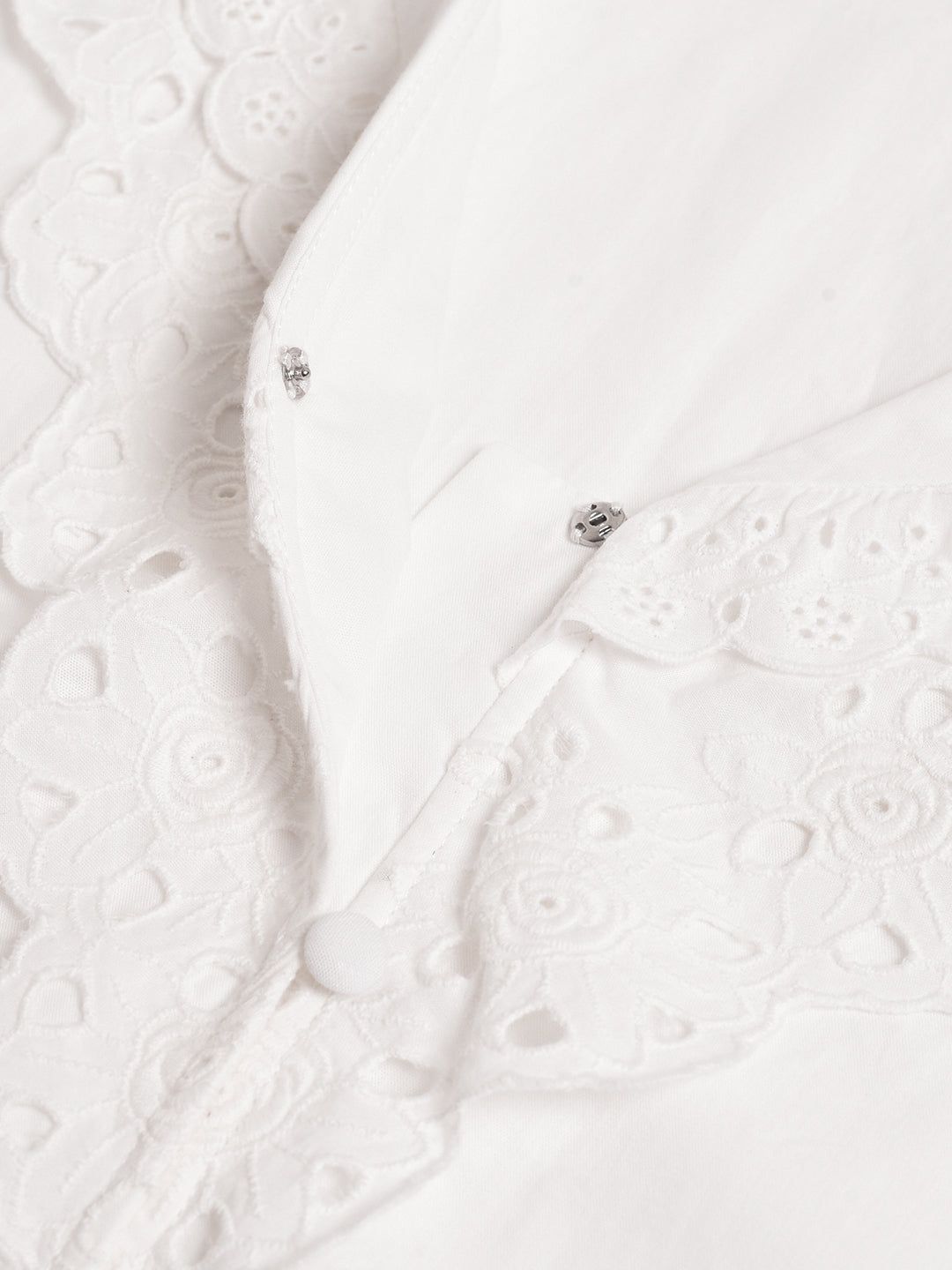 【FINAL SALE】Daria Lace V-neck White Blouse sold by Simple Retro product image thumbnail 9