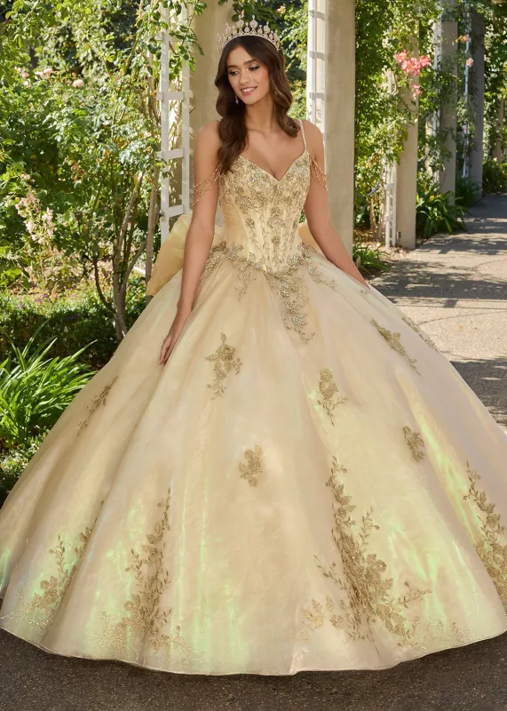 30114 sold by ASHLEYlauren