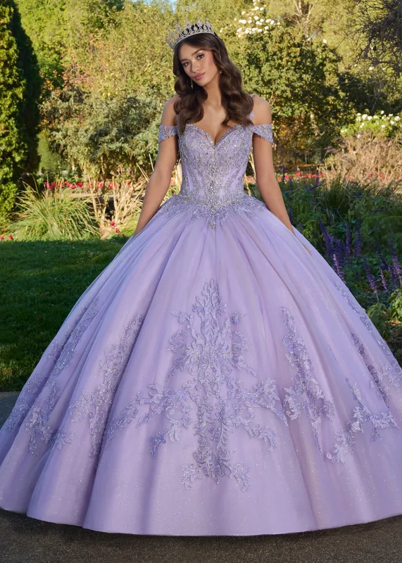 30106 sold by ASHLEYlauren