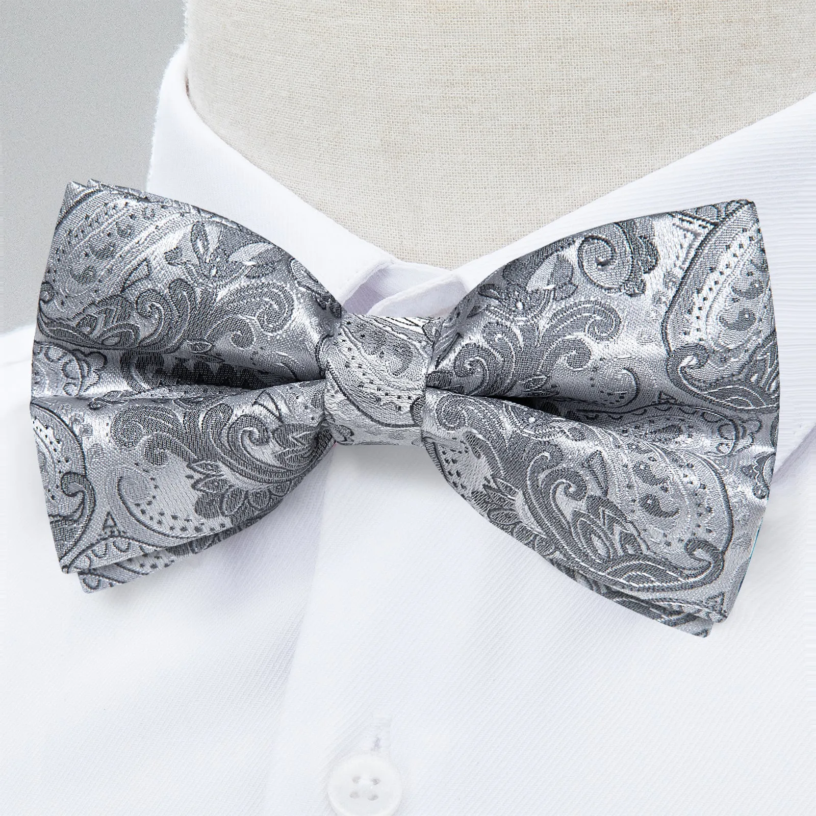 Silver Grey Paisley Men's Pre-tied Bowtie Pocket Square Cufflinks Set sold by Ties2You product image thumbnail 5