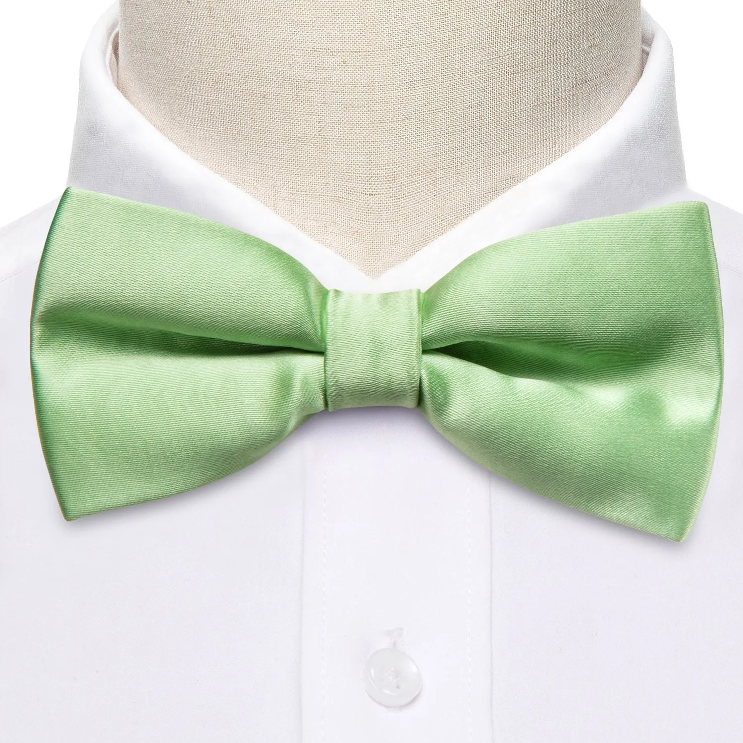 Grass Green Solid Pre-tied Bow Tie Hanky Cufflinks Set sold by Ties2You product image thumbnail 4