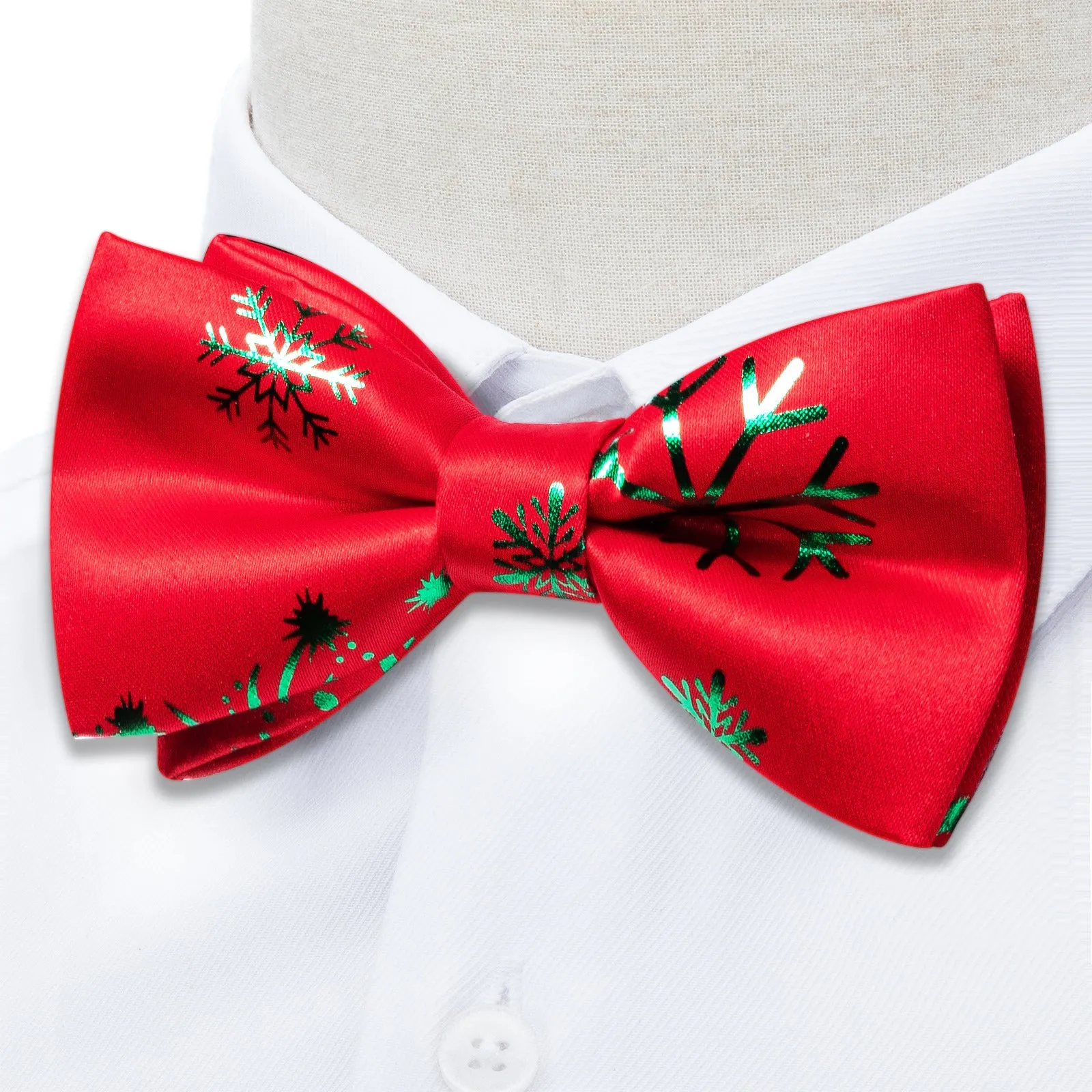 Ties2you Christmas Snowflake Bow Tie Pre-tied Bowtie Hanky Cufflinks Set for Holiday sold by Ties2You product image thumbnail 3