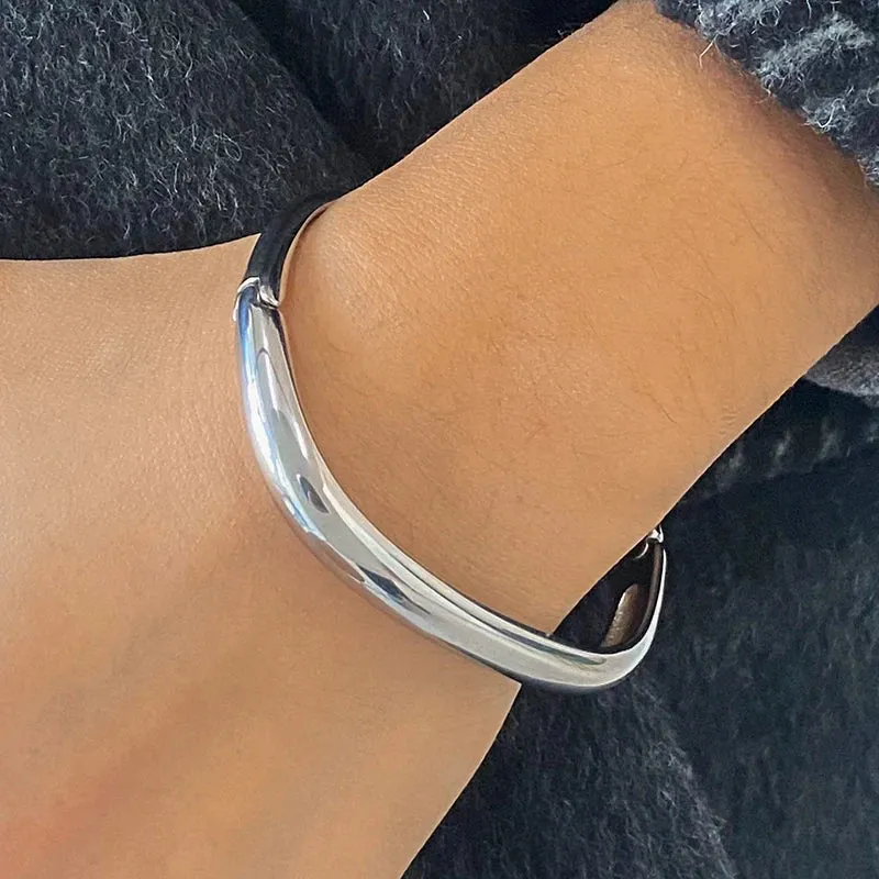 Silver Minimalist Bangle sold by Elleexist product image thumbnail 2