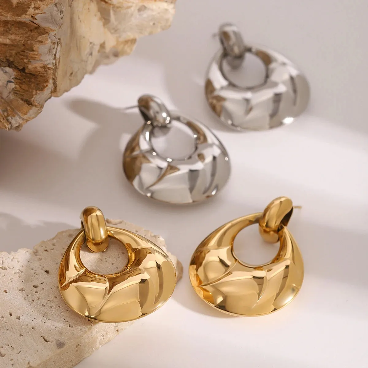 Dual-Tone Teardrop Earrings sold by Elleexist product image thumbnail 4