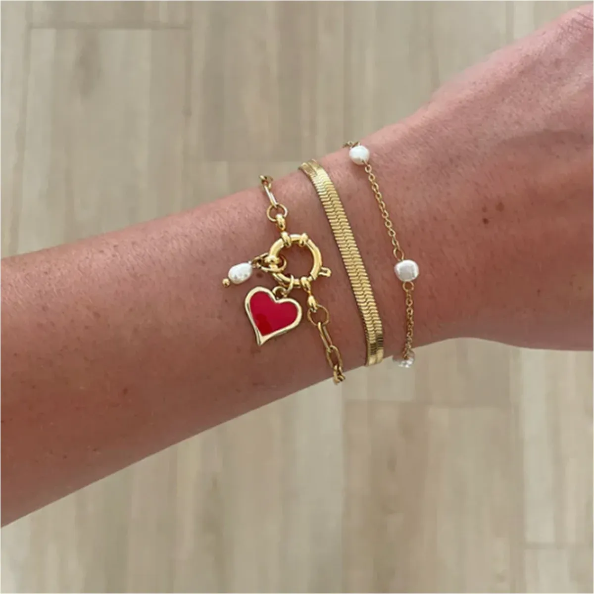 Amora sold by Elleexist product image thumbnail 2