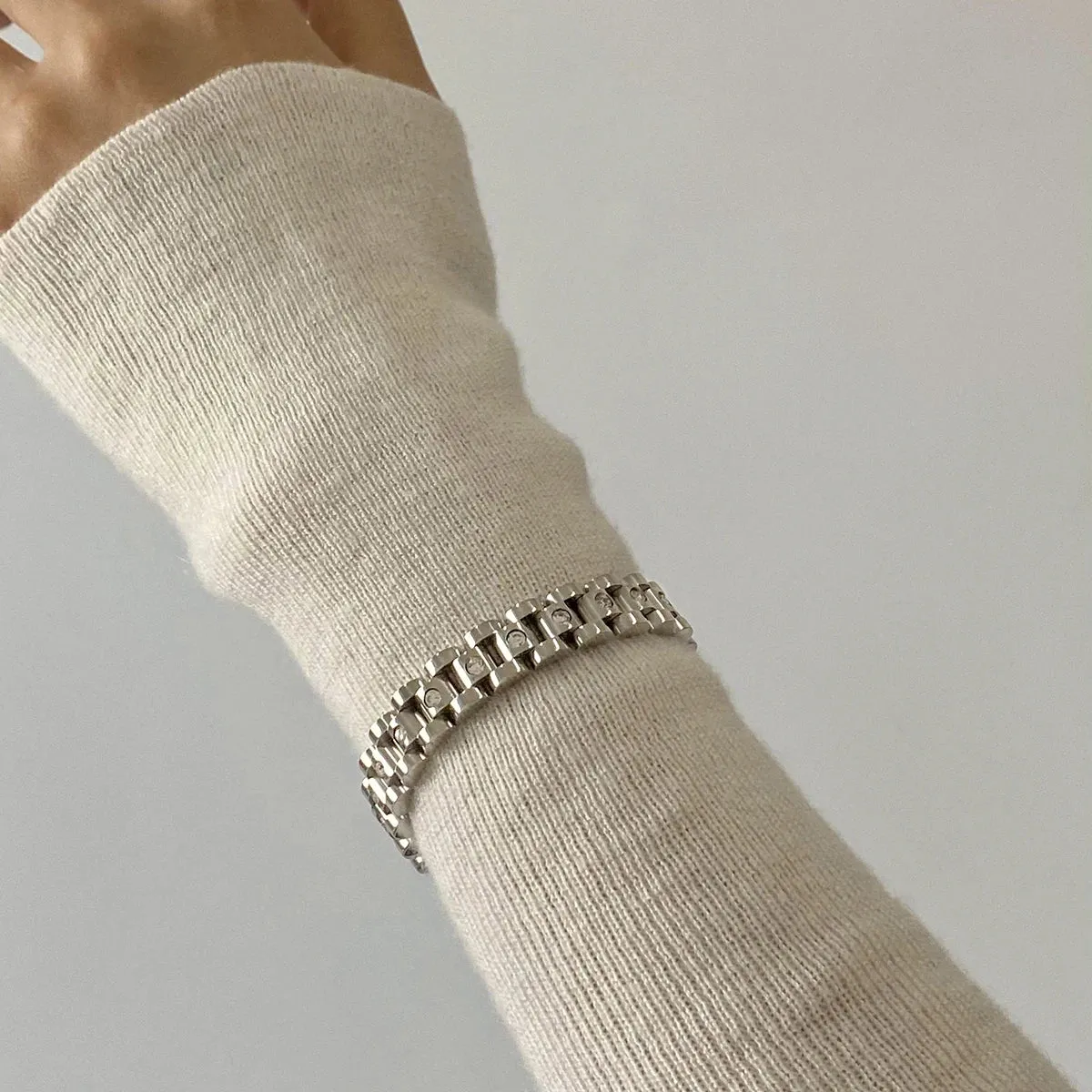 Titan sold by Elleexist product image thumbnail 2