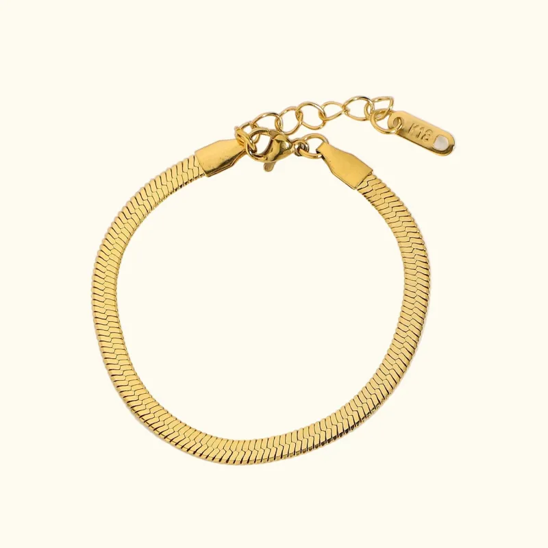 Serpina sold by Elleexist