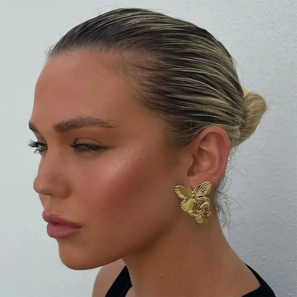 Vintage Allure sold by Elleexist product image thumbnail 2