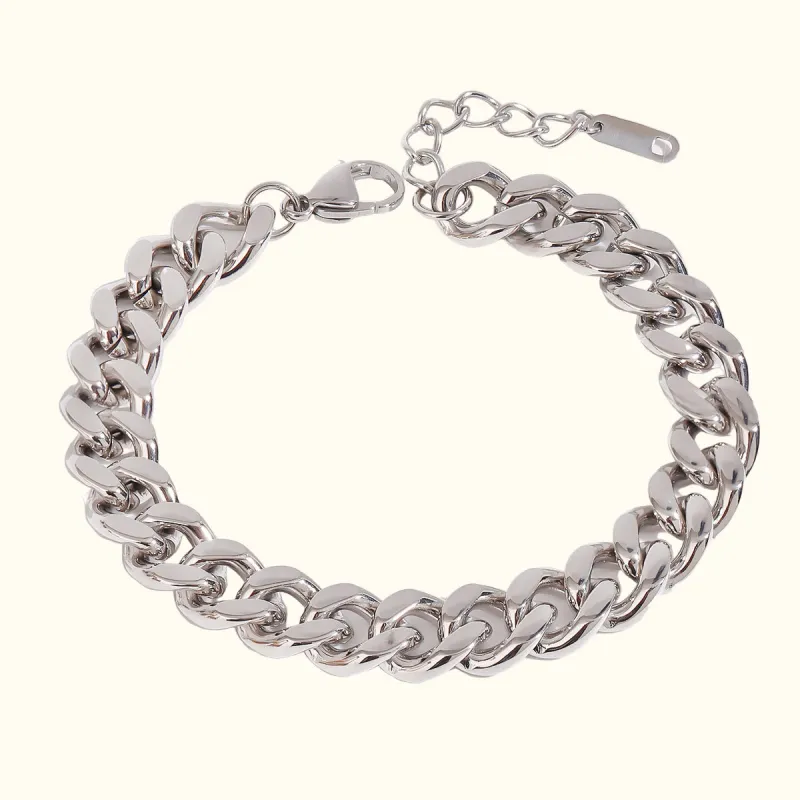 Classic Link sold by Elleexist