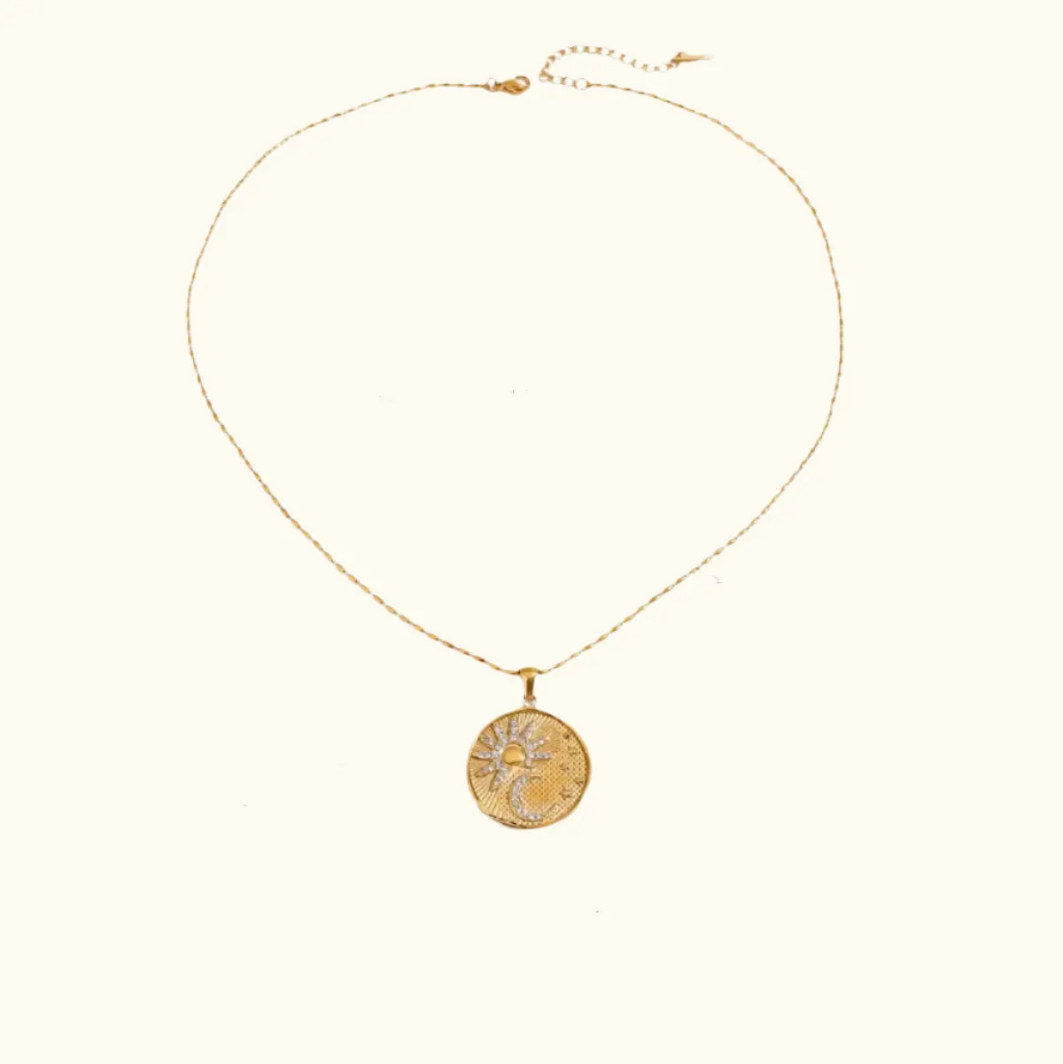 Solara Medallion sold by Elleexist