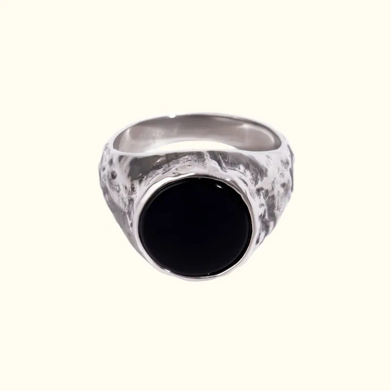 Obsidian Majesty sold by Elleexist