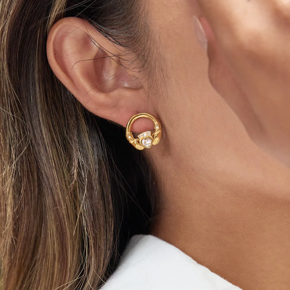 Adore sold by Elleexist product image thumbnail 3