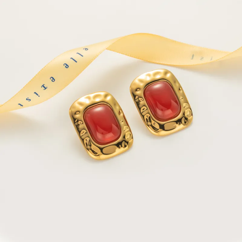 Crimson Elegance made by Elleexist