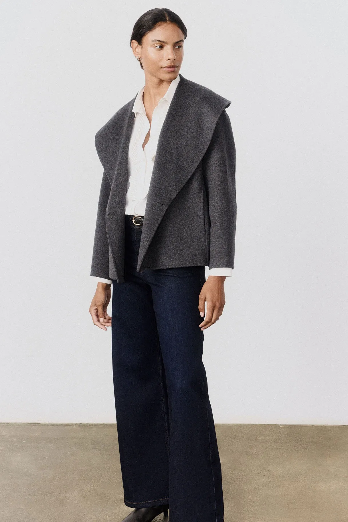 Double-Faced Cropped Wool Coat sold by Ruti product image thumbnail 4