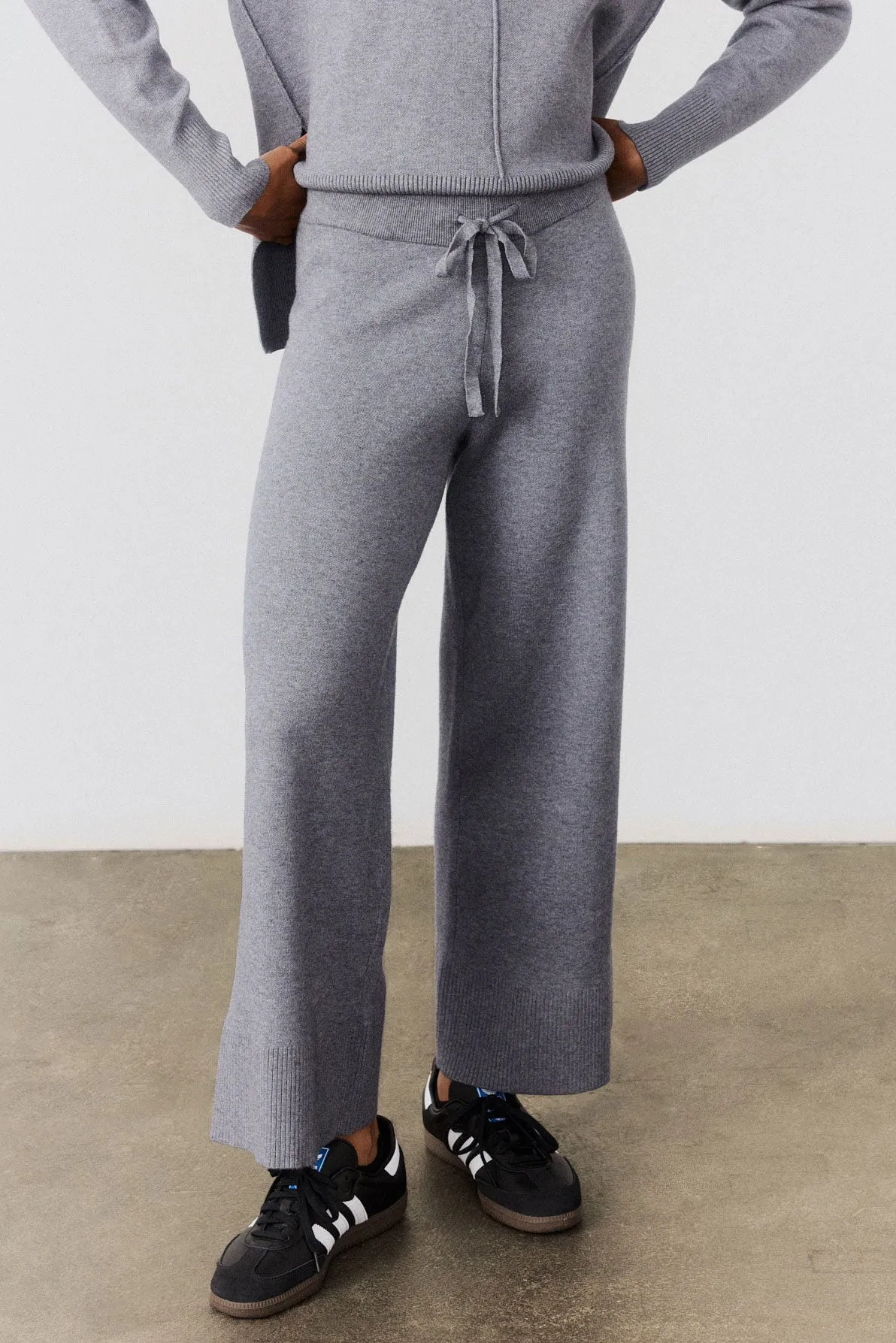 Recline Sweater Lounge Set sold by Ruti product image thumbnail 5