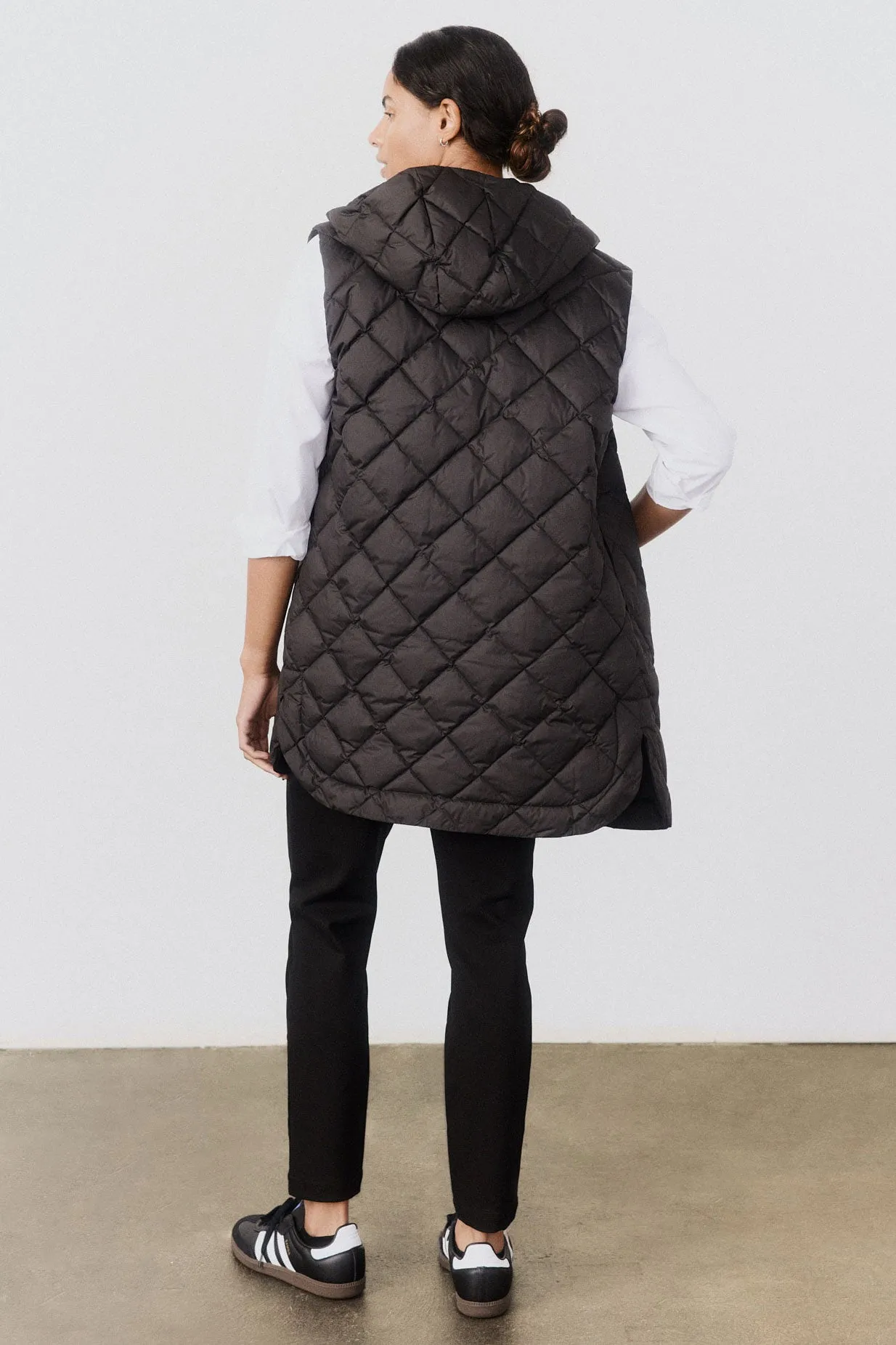 Quilted Down Long Line Vest sold by Ruti product image thumbnail 4