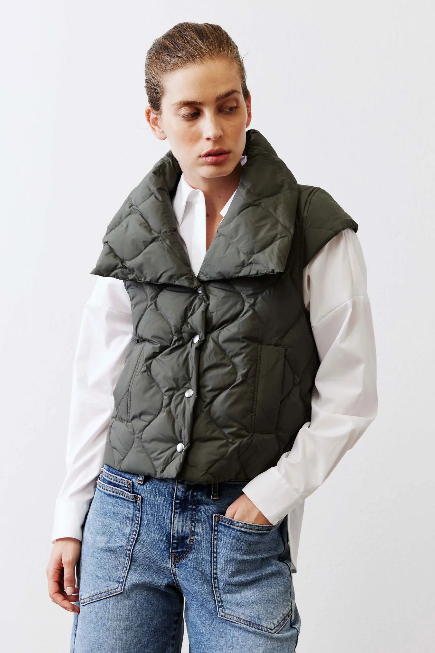 Summit Quilted Down Vest sold by Ruti product image thumbnail 4