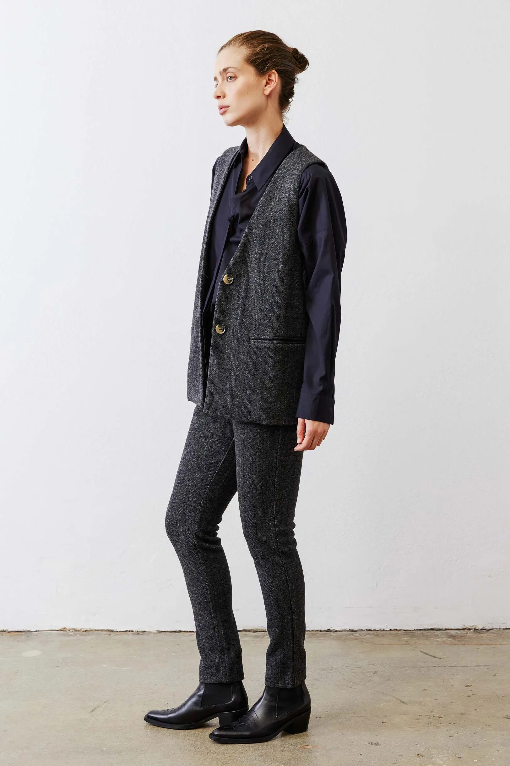 Relaxed Longline Herringbone Vest sold by Ruti product image thumbnail 5