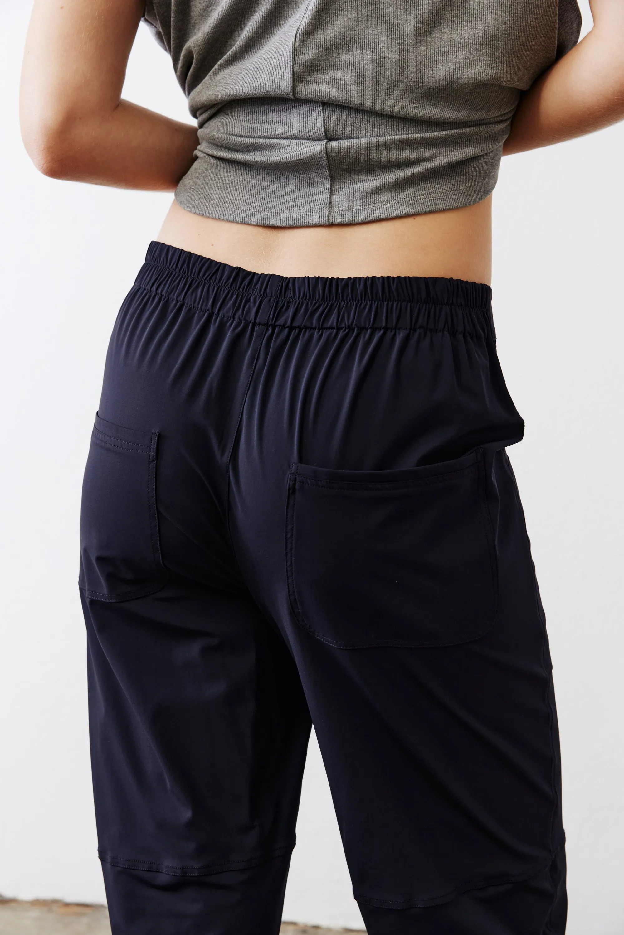 The Petite Everlasting Slim Pants sold by Ruti product image thumbnail 2