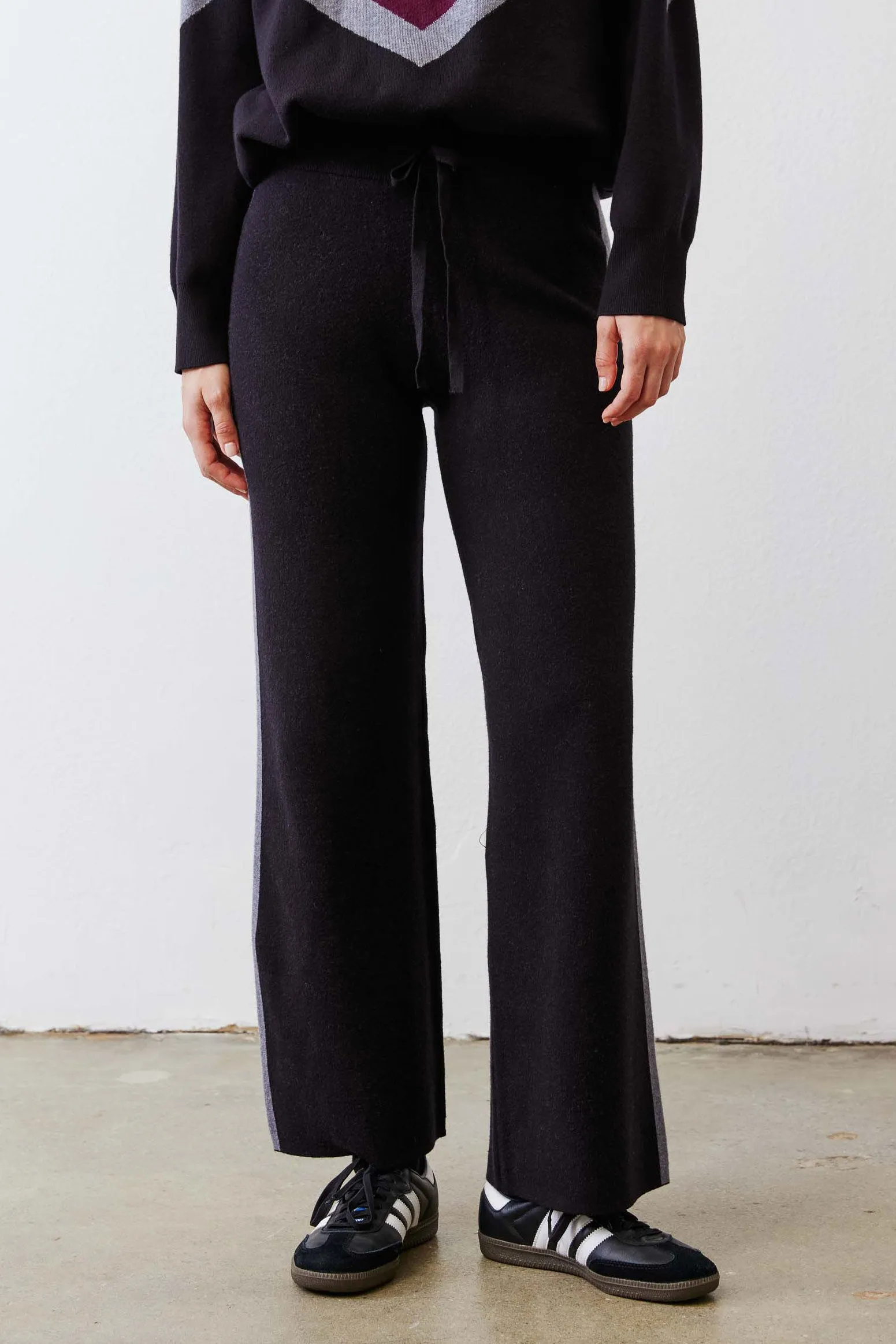 Sunday Vibes Lounge Pants sold by Ruti product image thumbnail 2