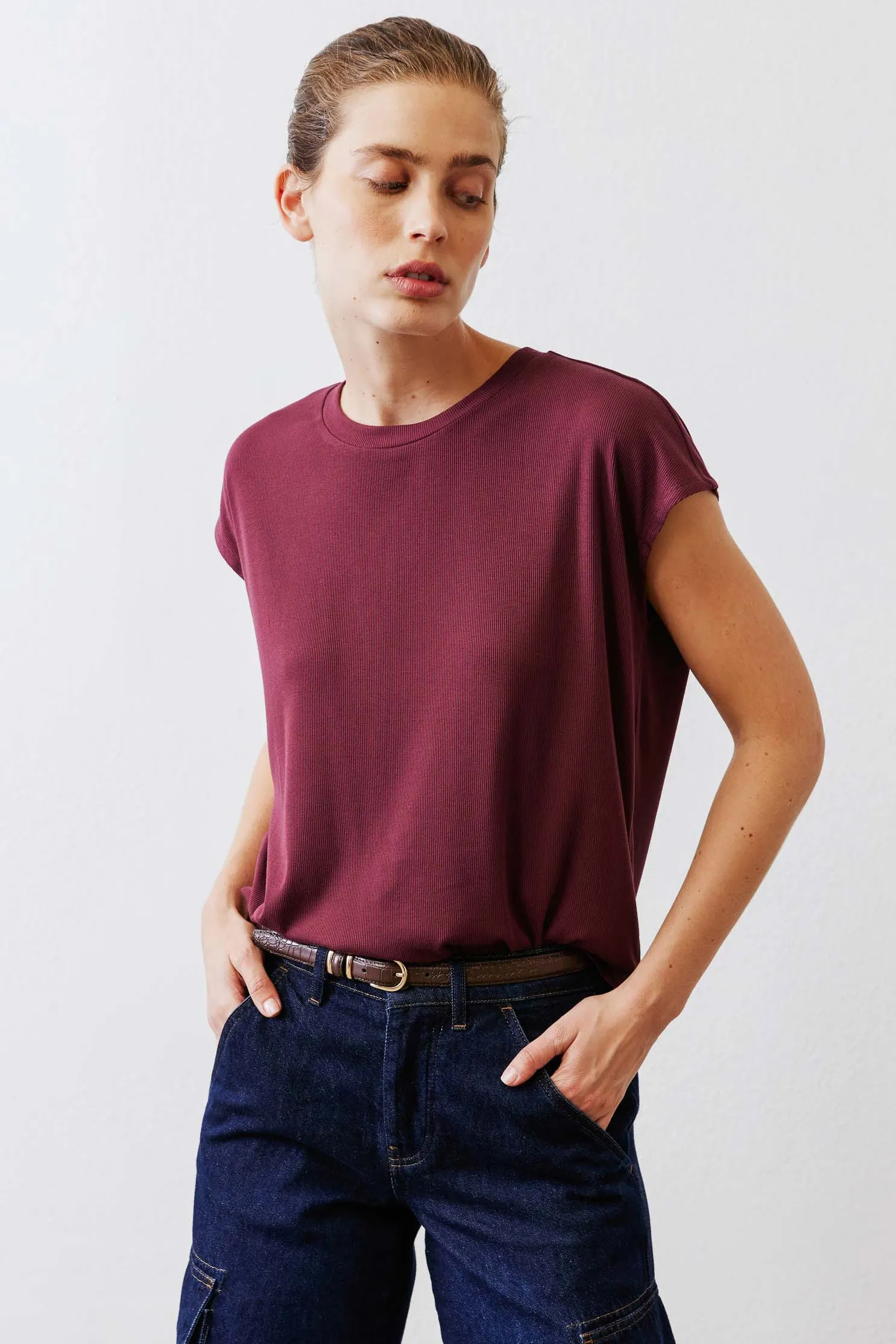 The Ribbed Tuck-In Tee sold by Ruti product image thumbnail 3