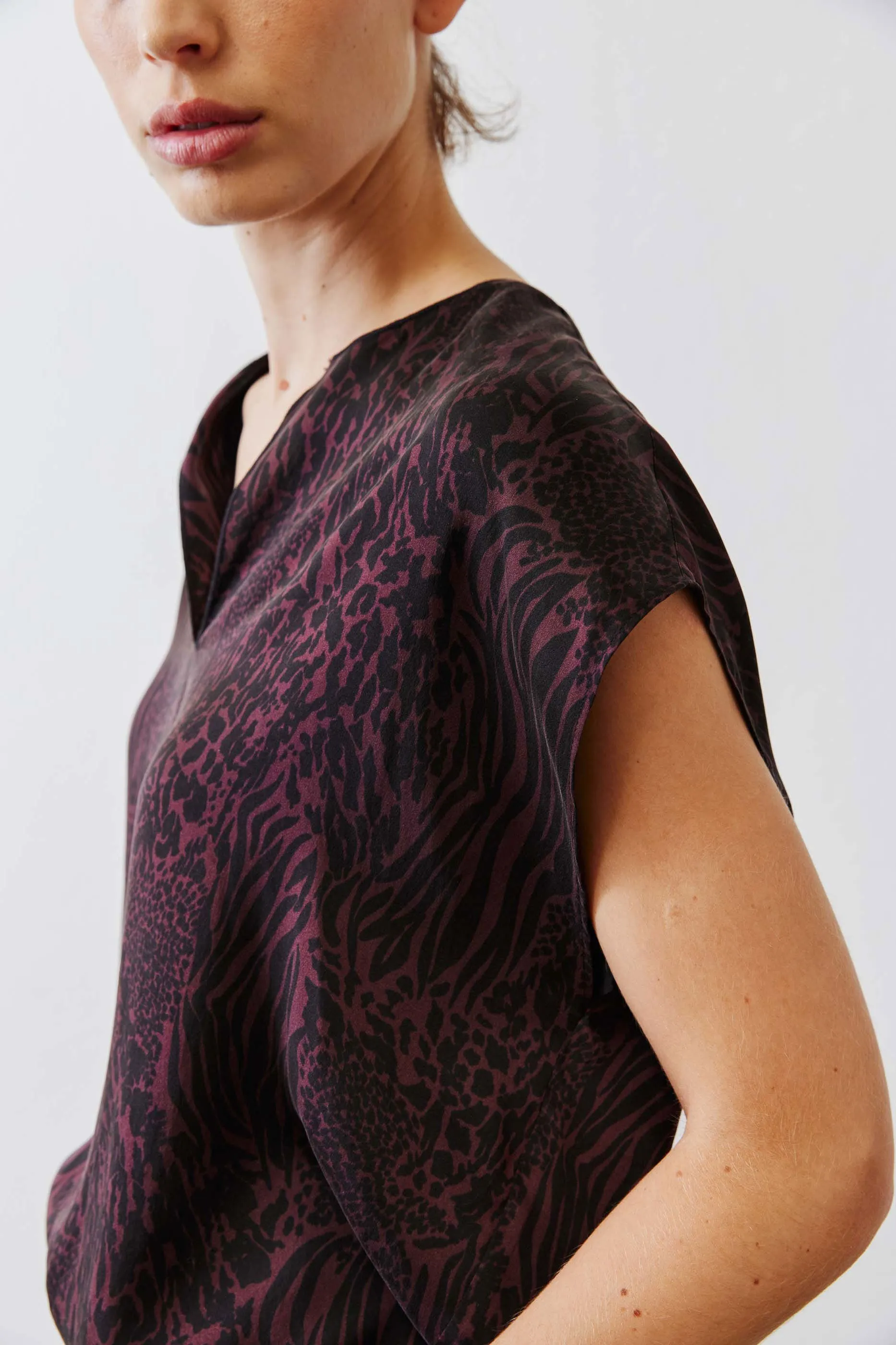 The All Day Washable Silk Top sold by Ruti product image thumbnail 2