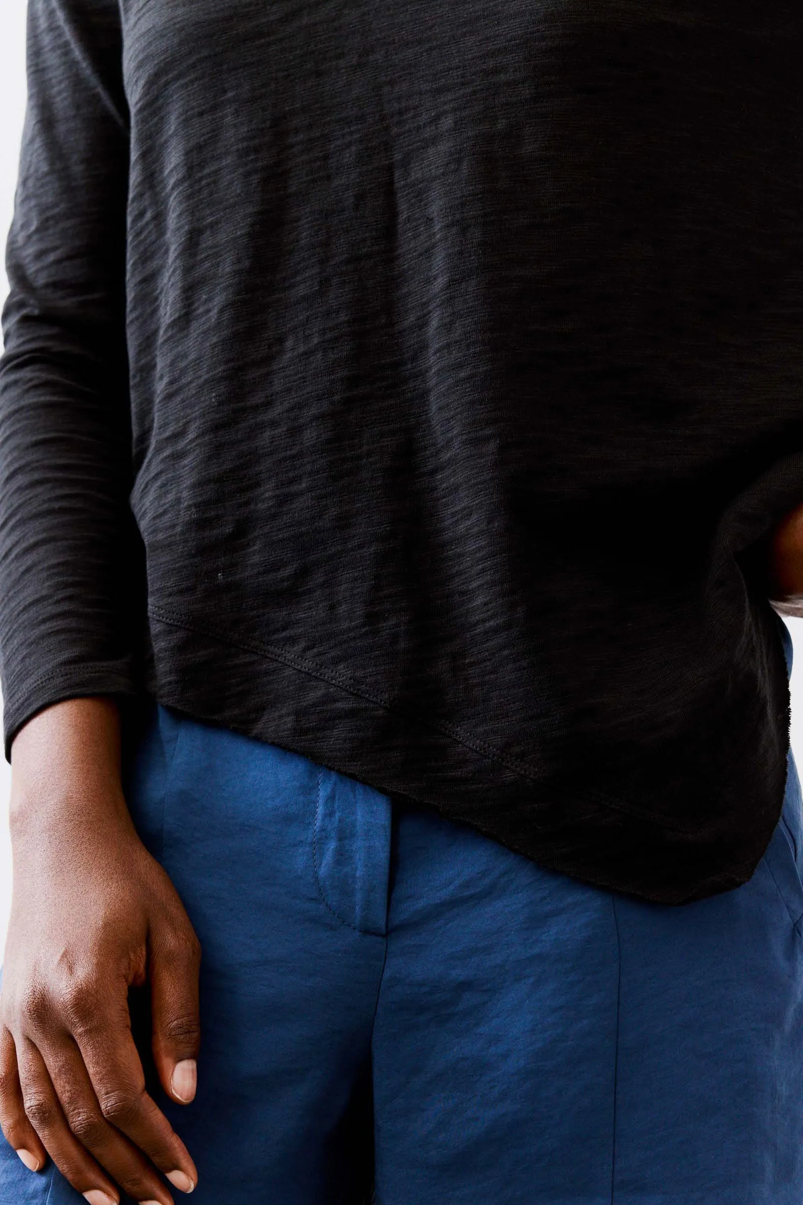 New Angle V-Neck Long Sleeve Top sold by Ruti product image thumbnail 4