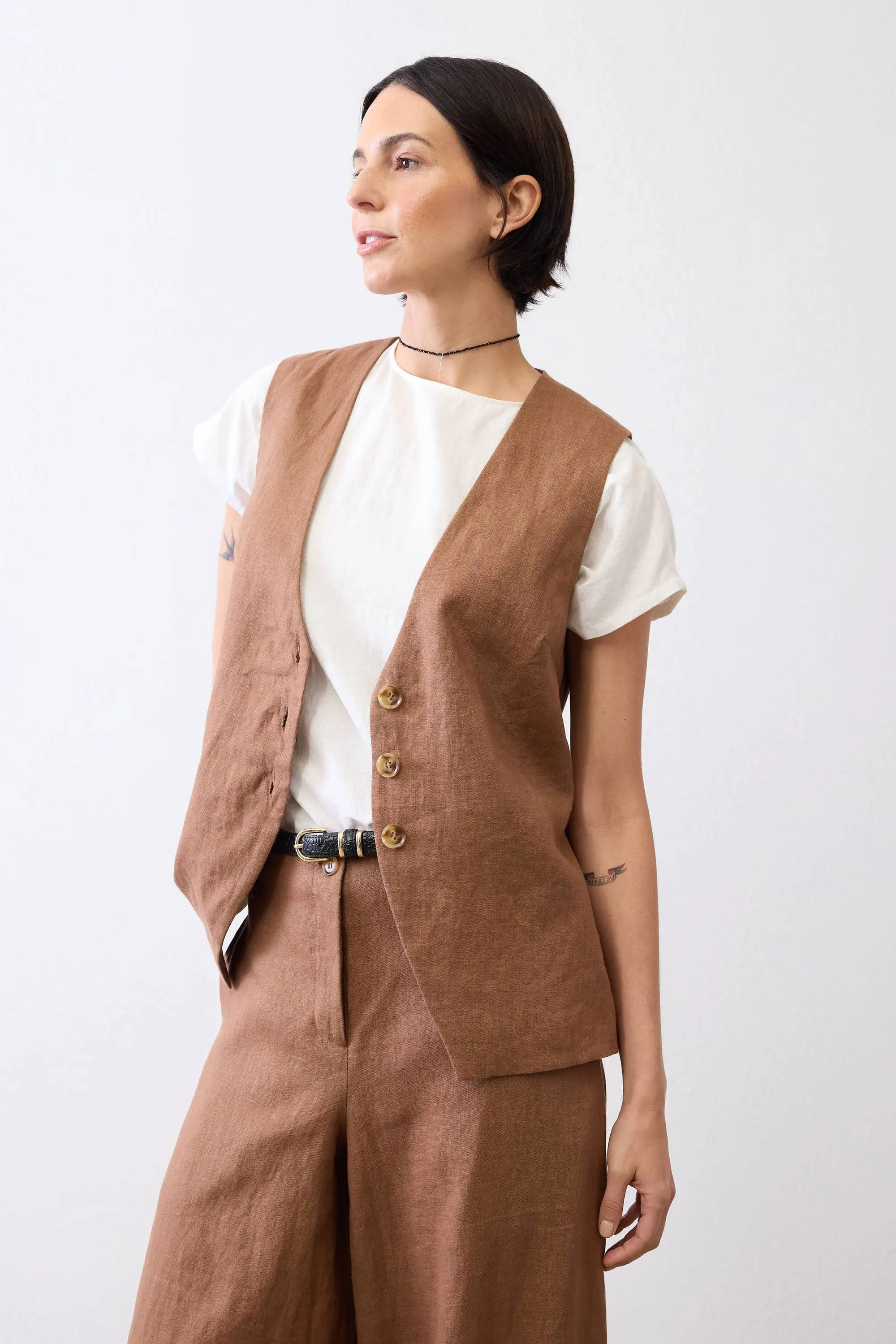 The Linen Button Vest sold by Ruti product image thumbnail 4