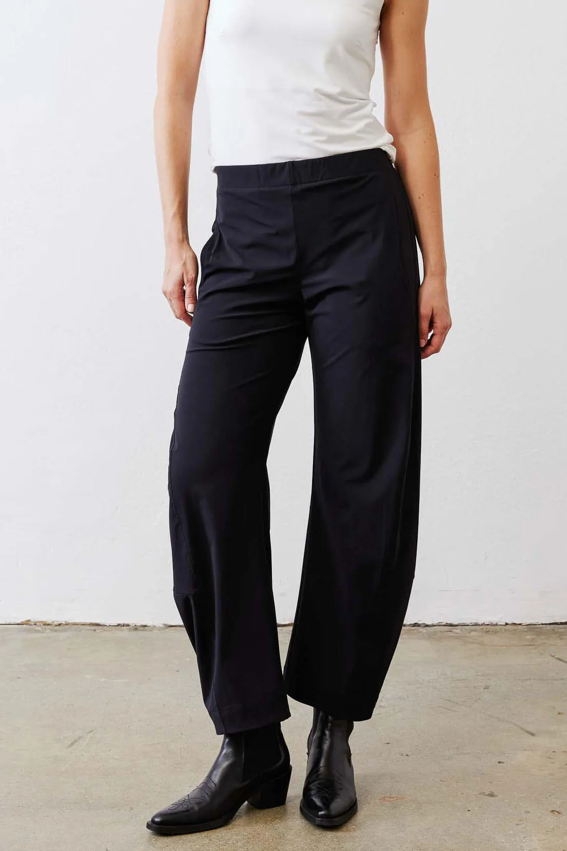 The Petite On The Loose Work Pants sold by Ruti product image thumbnail 5