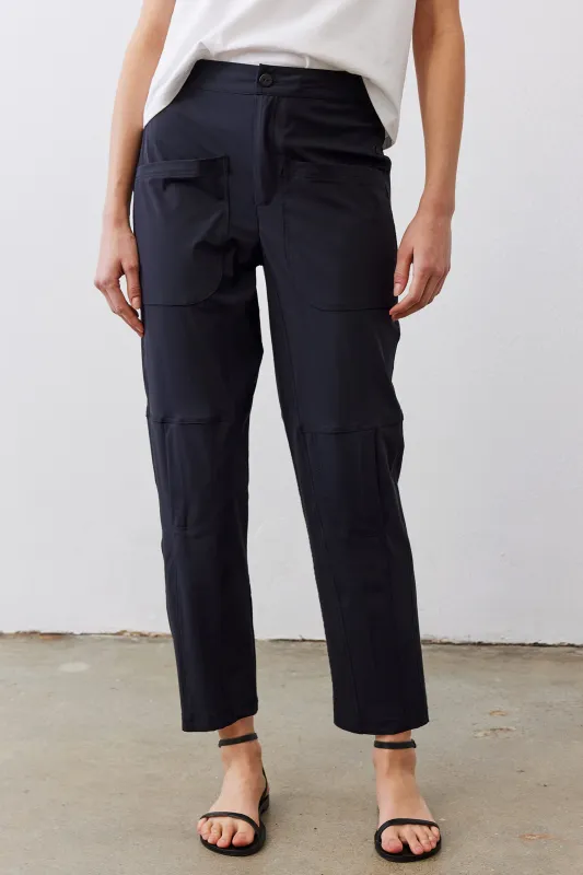 The Everlasting Slim Pants sold by Ruti