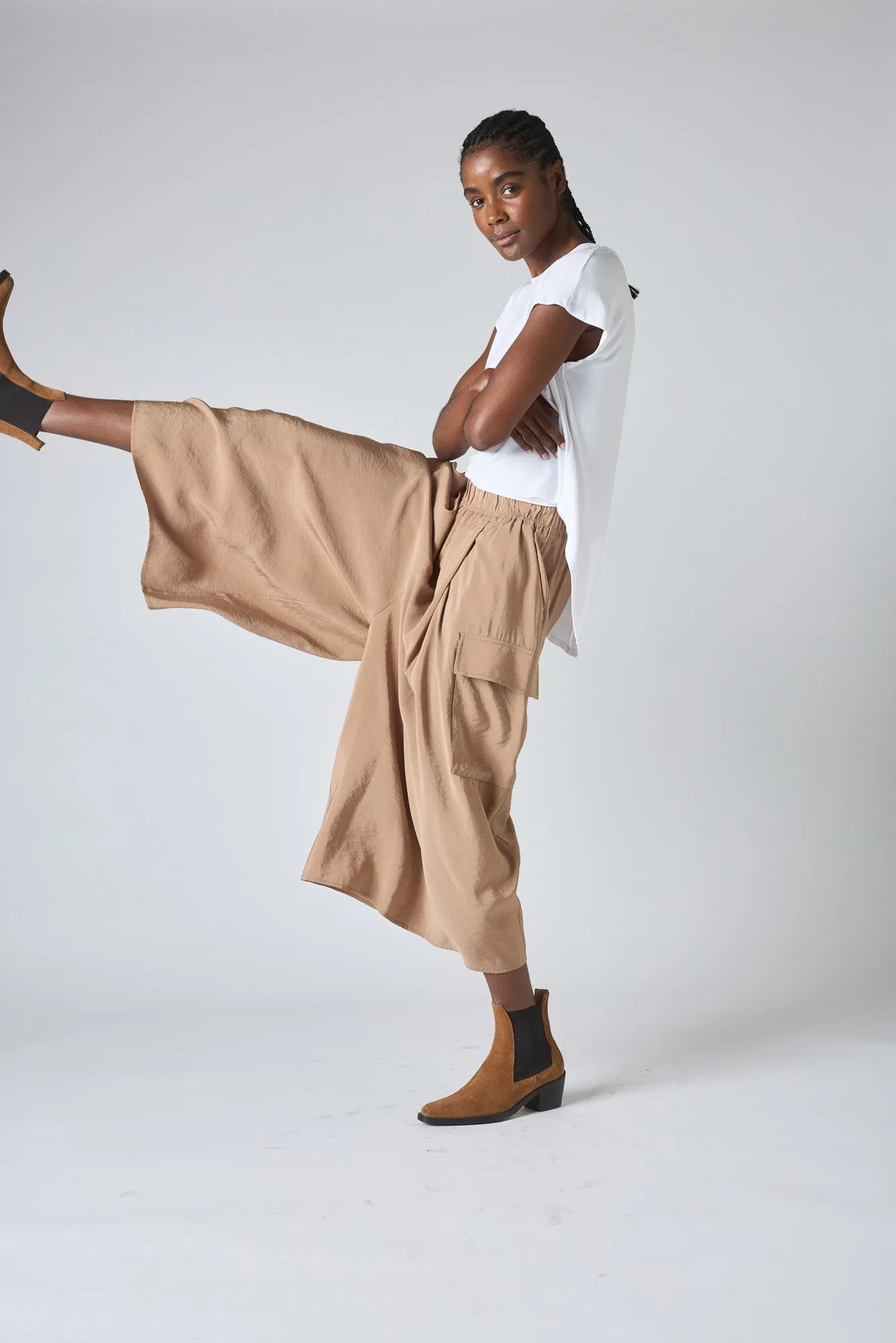 The Tuck-In Tee sold by Ruti product image thumbnail 4