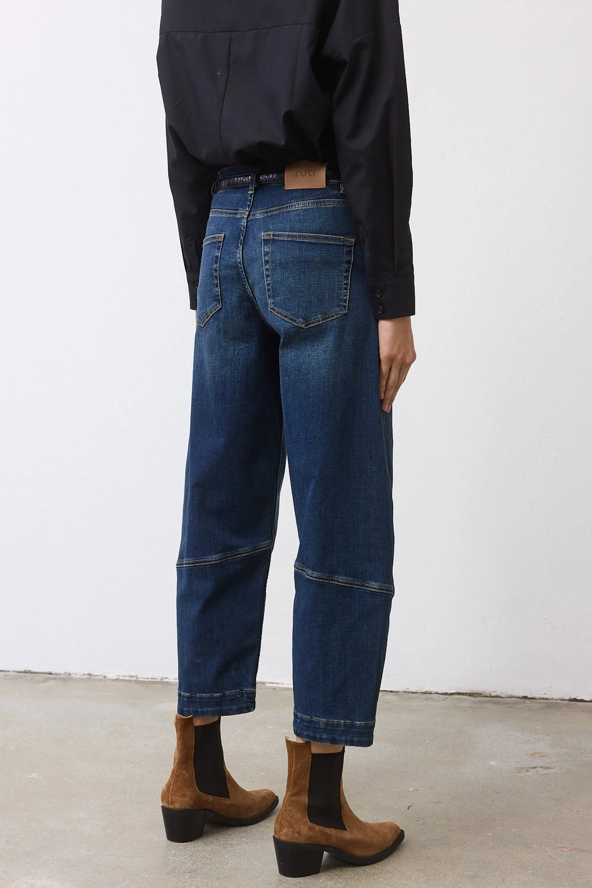 The Petite Ultimate Barrel Leg Jeans 2.0 sold by Ruti product image thumbnail 4