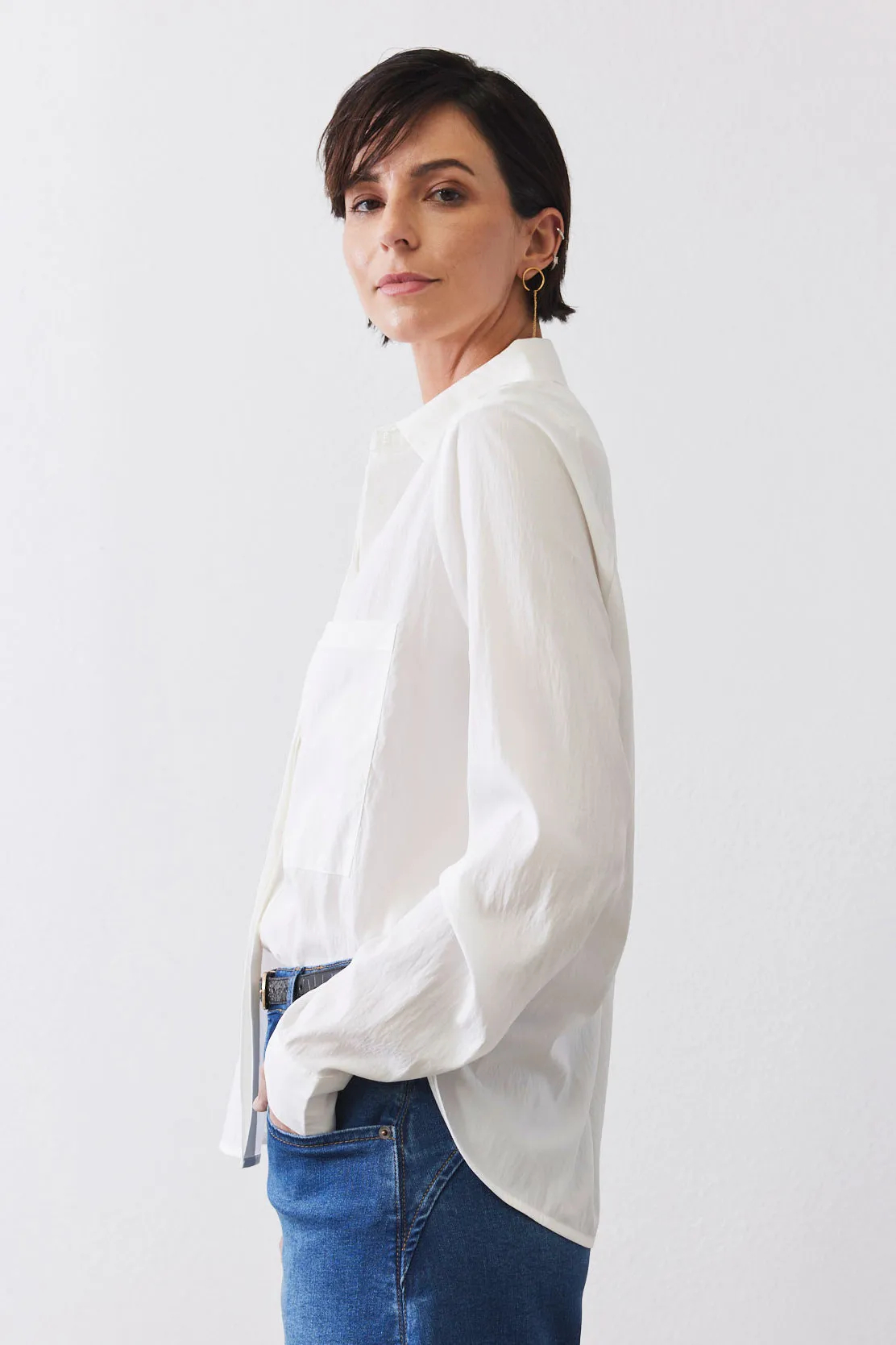 The Light Poplin Classic Blouse sold by Ruti product image thumbnail 4