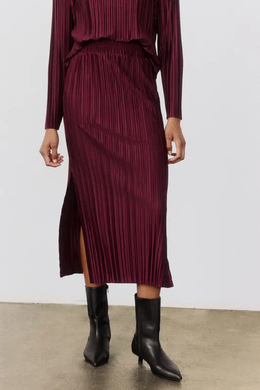 Relaxed Pleated Skirt sold by Ruti