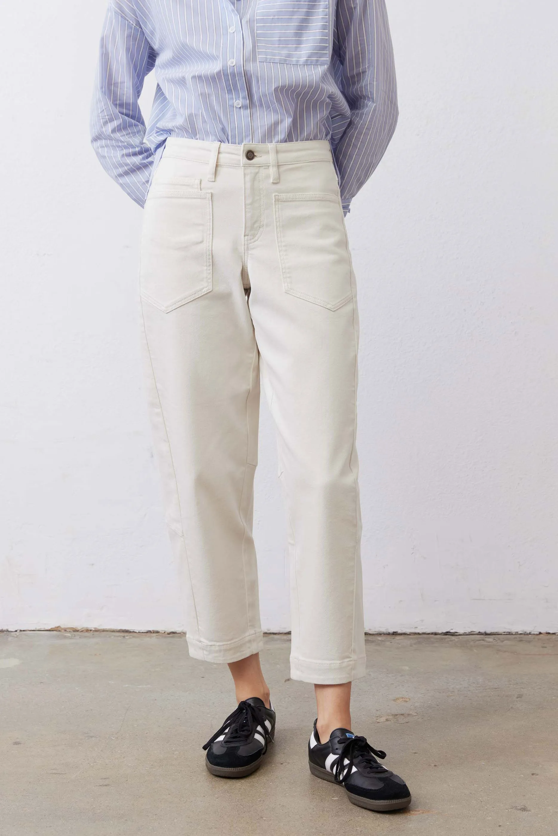 The Petite Slouchy Jeans 2.0 sold by Ruti product image thumbnail 5