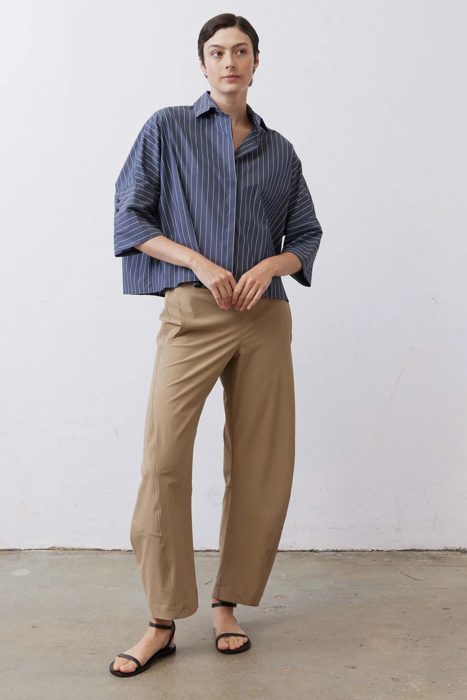 Oversized Cropped Button Up sold by Ruti product image thumbnail 4