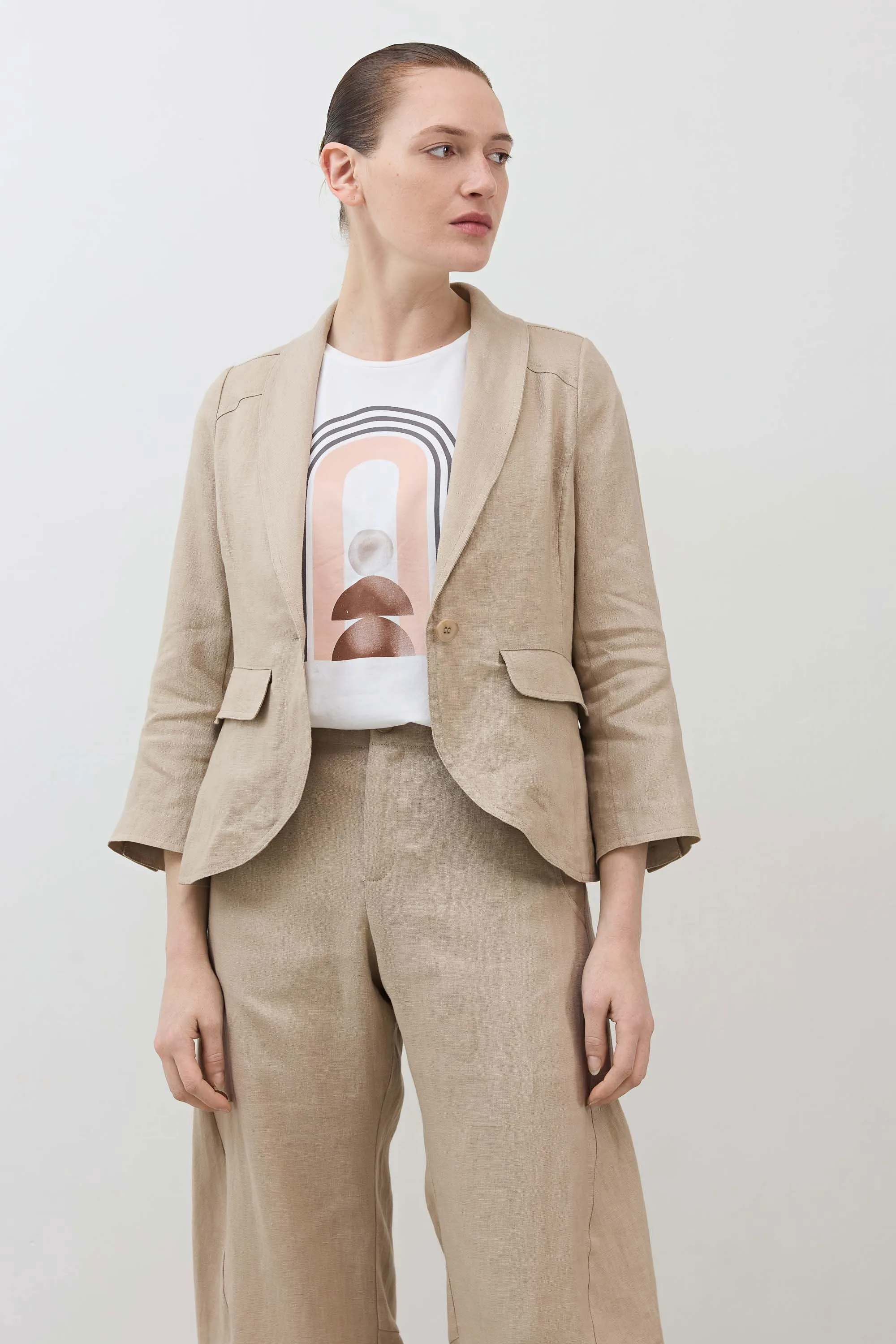 The Cropped Tulip Hem Blazer sold by Ruti product image thumbnail 2