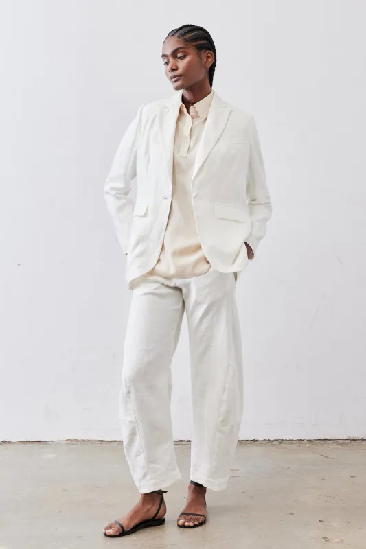 The Linen Classic Blazer That Upgrades You made by Ruti