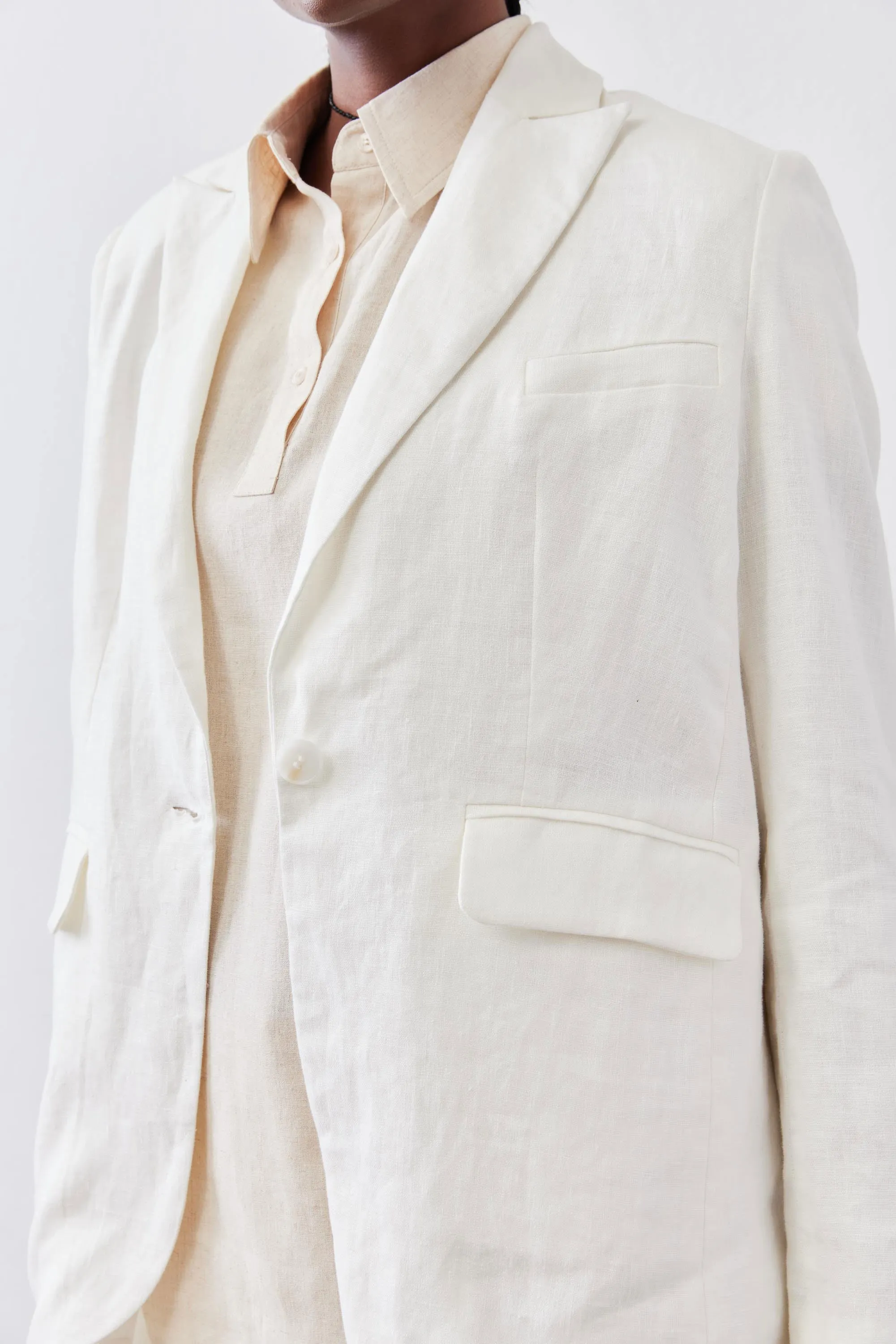 The Linen Classic Blazer That Upgrades You sold by Ruti product image thumbnail 4