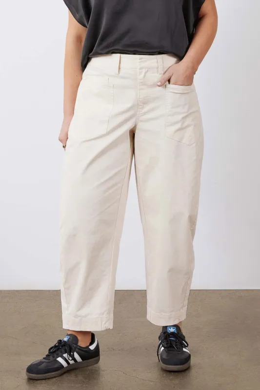 The Slouchy Soft Twill Pants With Elastic made by Ruti
