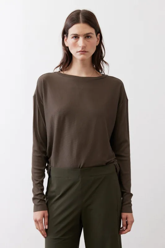 Essential Top With Buttons In The Back made by Ruti