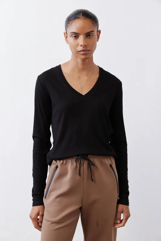 The Ribbed Long Sleeve V-Neck made by Ruti