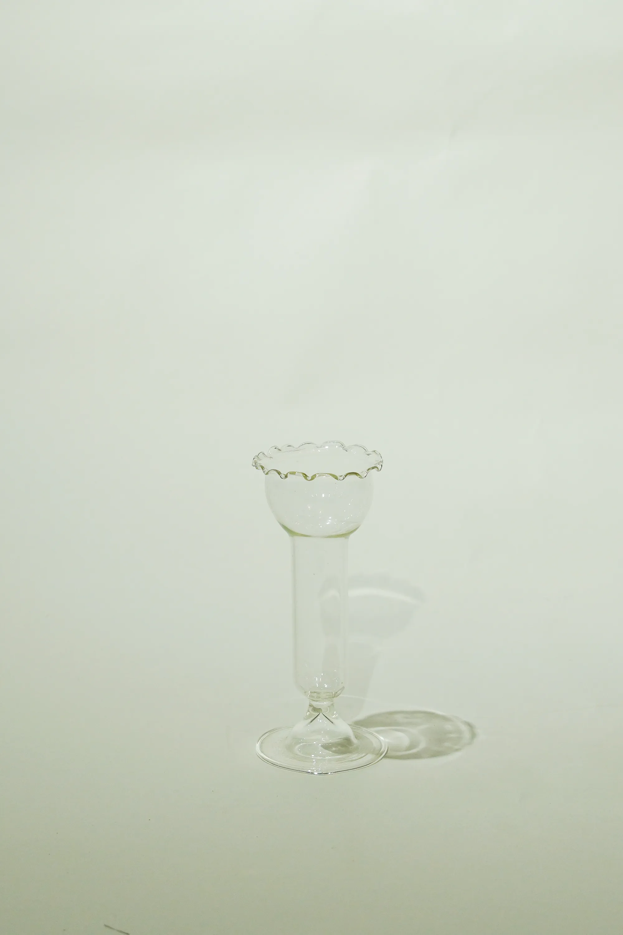 LIGHT GLASS-66 NR-KR-371 Lauscha VINTAGE FLOWERVASE sold by SwTRAS