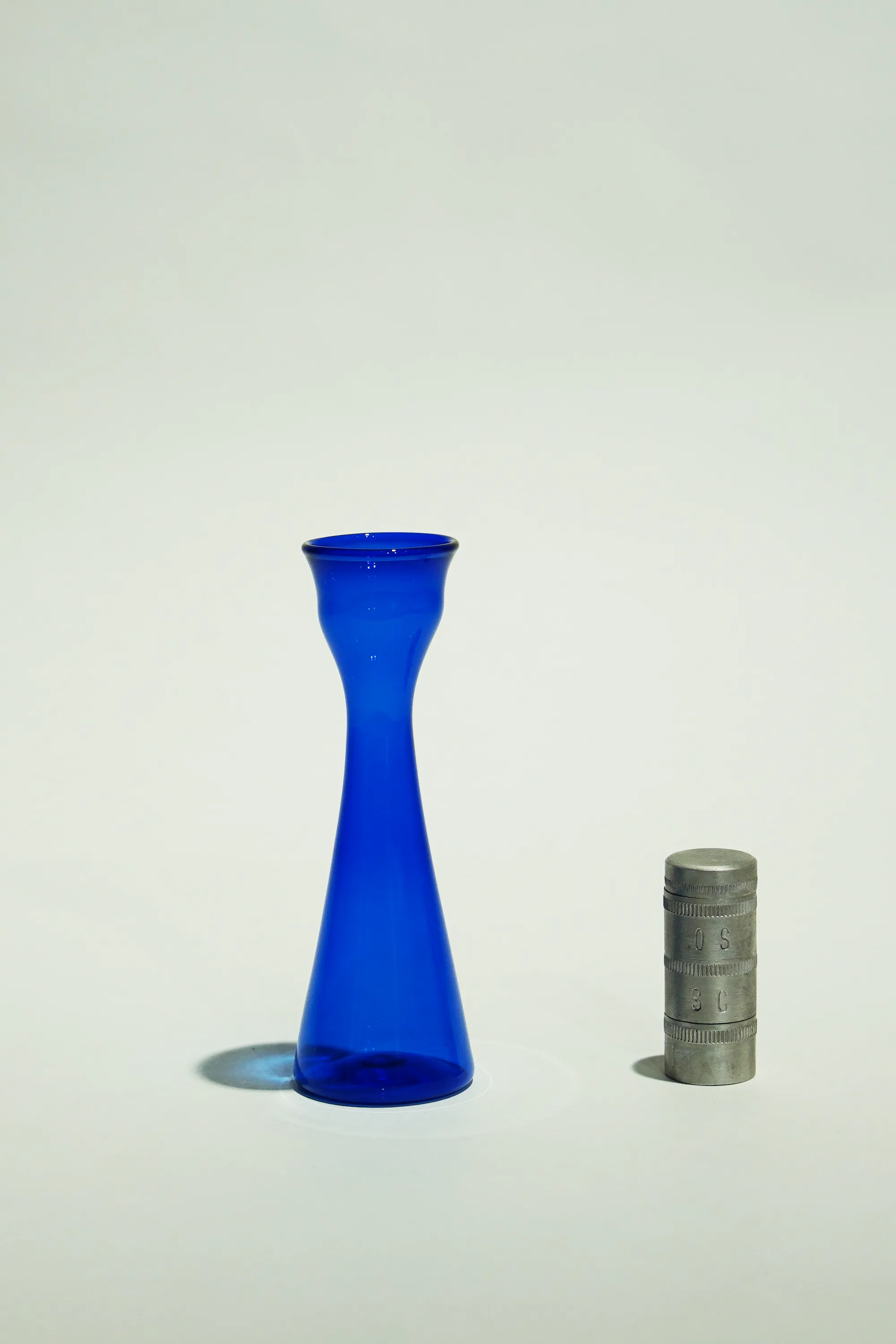 LIGHT GLASS VASE-56 NR-KR-361 Lauscha VINTAGE FLOWERVASE sold by SwTRAS product image thumbnail 2
